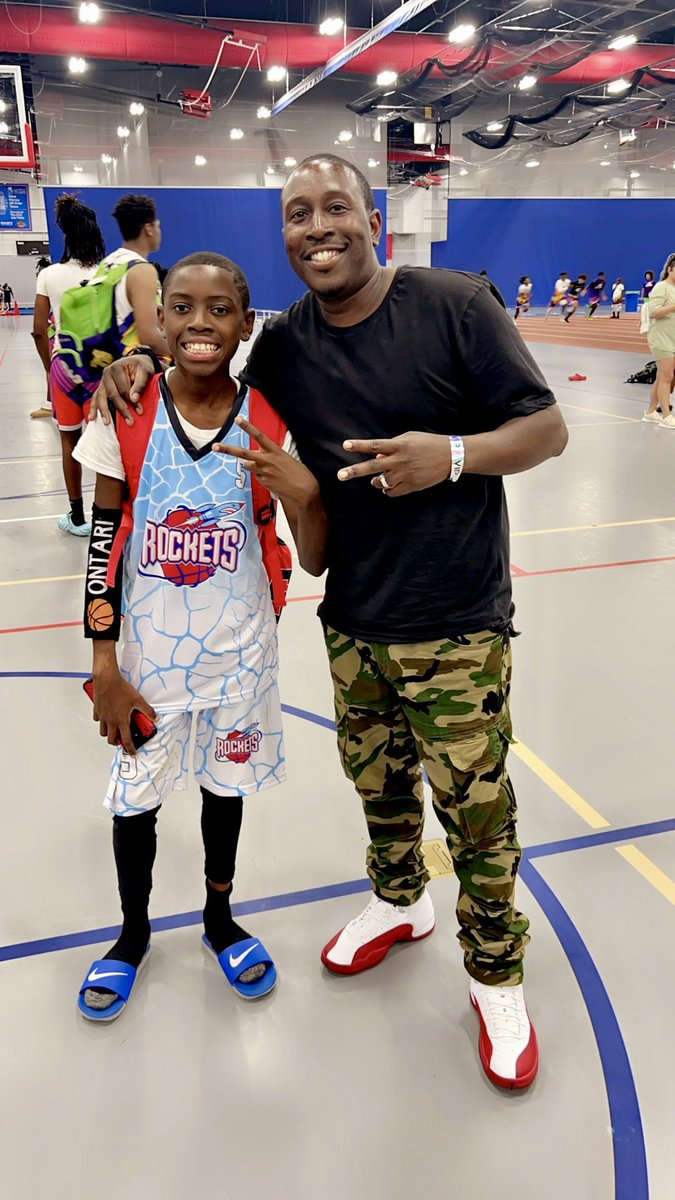 osmithsr89's tweet photo. First AAU tournament today for Lil O proud of him and his teammates they played well against 7th and 8th grade teams total of 9 points for him  1-1 for today’s tournament keep up the great work son #5💯🏀😎 https://t.co/NaXN6yTOGw