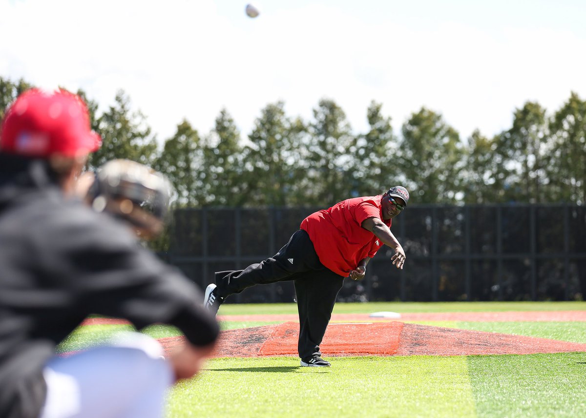 NIU_Baseball tweet picture