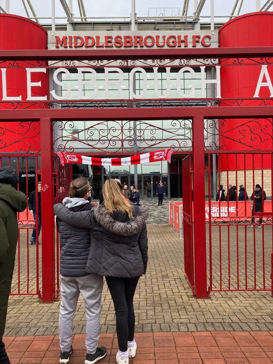 InvestedEdu's tweet photo. • Football •

Last night, two of our students were rewarded with a directors trip to watch Middlesbrough United. 

A great evening for staff and students, despite the score! 

⚽️ 🥅 https://t.co/wRtMDaHjtI