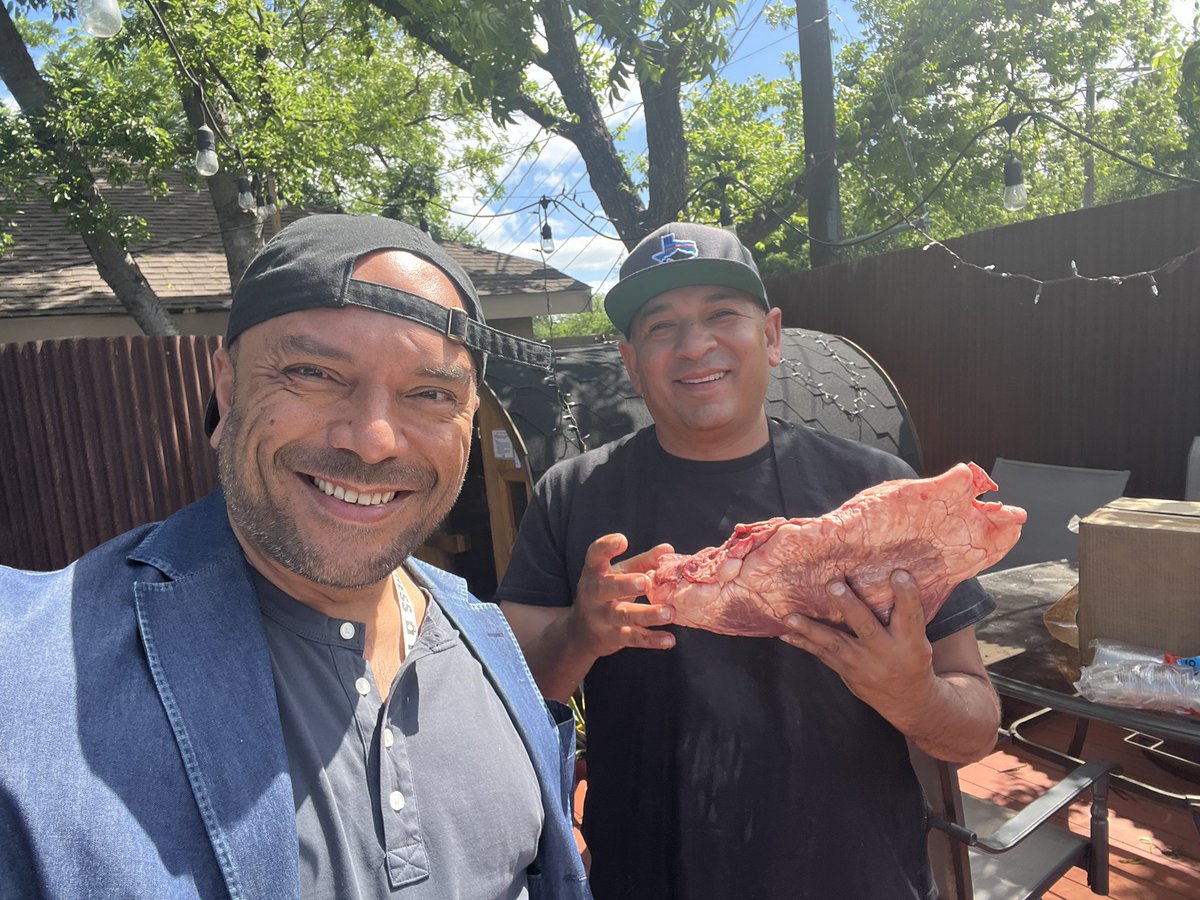 urbanbitcoinman's tweet photo. This dude right here is the real deal @Ol_Butch from @kandccattle feed over 100 bitcoiners at the 2024 Halving Party @AustinBTCclub and there was plenty of leftovers for 2nd’s. Thank you Johnny 😎

#Halving2024 
#austinbitcoin 
#BitcoinHalving https://t.co/eBTf6RWJEt