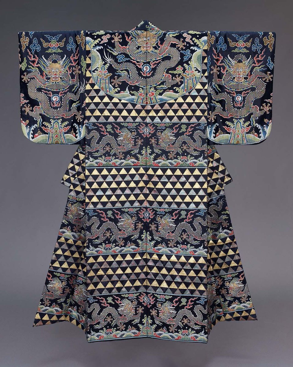 Noh costume (atsuita), late 19th century

#kimono