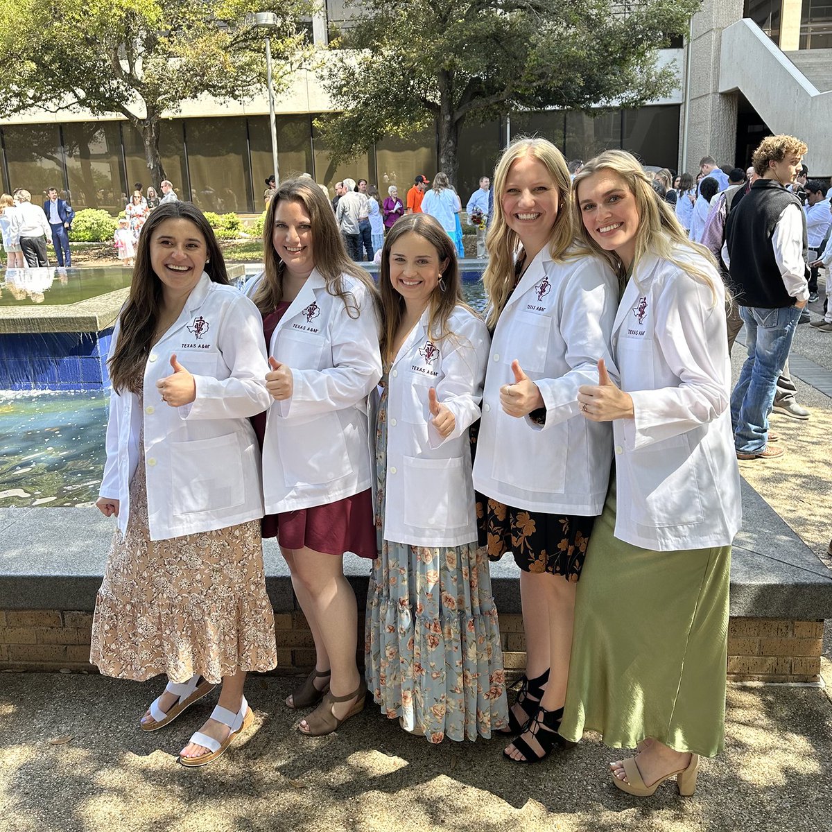At this point in the spring semester, our third-year veterinary students are getting ready for a whole year of clinical rotations.

Veterinary student Elizabeth shares her excitements about starting fourth year in her ambassador blog: vetmed.tamu.edu/ambassadors/20…

#TAMUVetMed