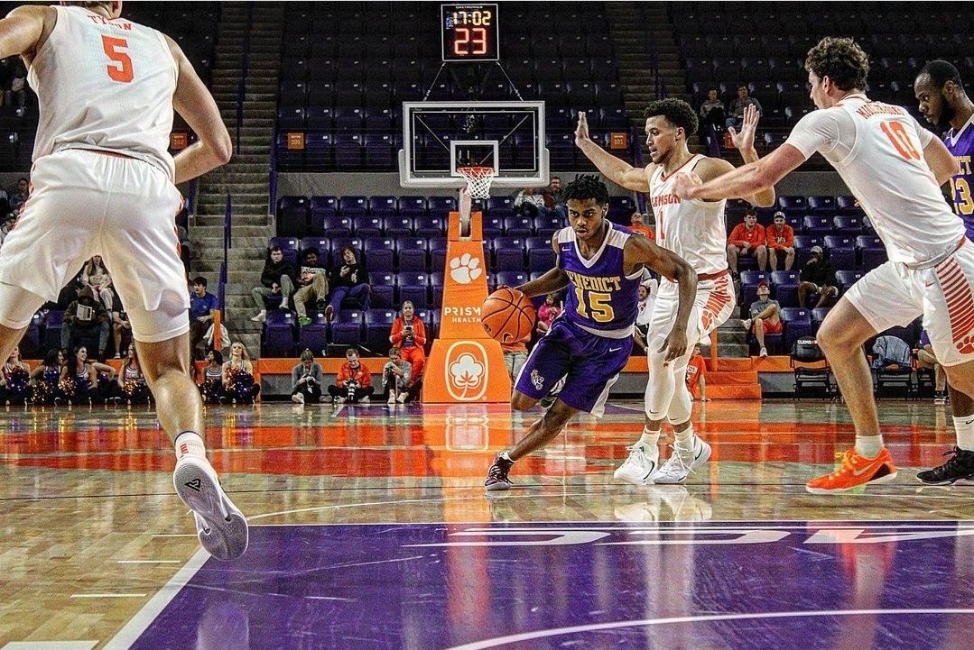 Beidleman19's tweet photo. @Collegebbopens 🚨2024 Grad Transfer🚨- Benedict College

Brandon Beidleman (IG: Brandonb.2)
5'10"/Point Guard 
GPA: 3.5
Major: Sports Management 
Highlights: https://t.co/TXBbOG3fe0

Stats: 
9.2 ppg
2.8 rpg
3.5 apg
41.6 fg
34.9 3pt
83.1 ft https://t.co/3oTkGipl1v