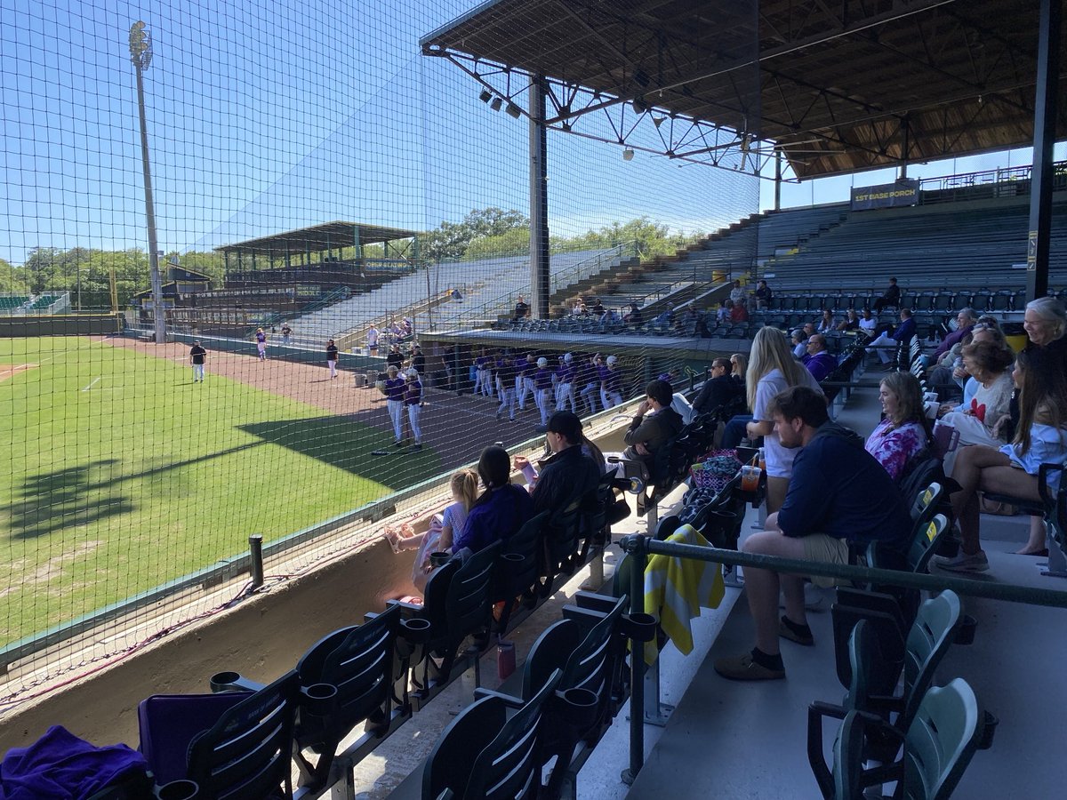 First round of the @OfficialGHSA State baseball playoffs underway at Grayson Stadium as @GoCavsBB hosts Jackson. Highlights tonight on @WJCLNews