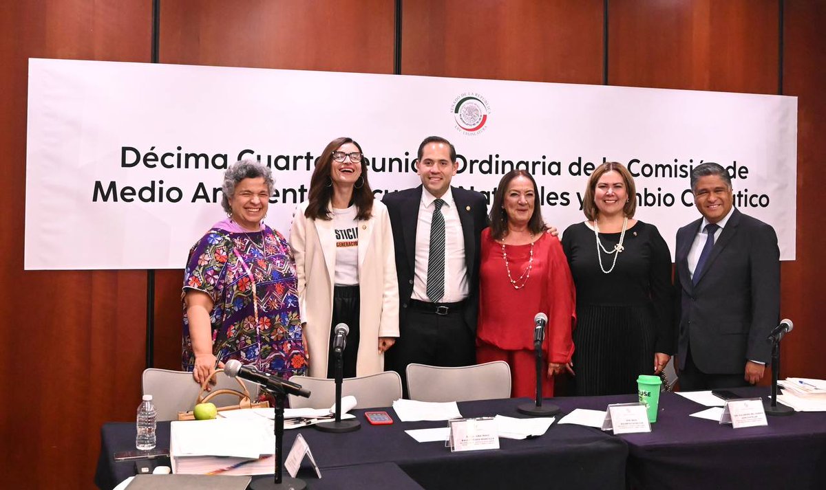 🇲🇽🌱 Realizamos la Décima Reunión Ordinaria De la Comisión de Medio Ambiente, Recursos Naturales y Cambio Climático, en donde discutimos y aprobamos 23 dictámenes en favor del cuidado y la protección de nuestro #MedioAmbiente.
<a href="/RaulBCCue/">Raúl Bolaños-Cacho Cué</a> 
<a href="/comarnacc/">Comisión de Medio Ambiente, RecNat y Cambio Climát</a>
