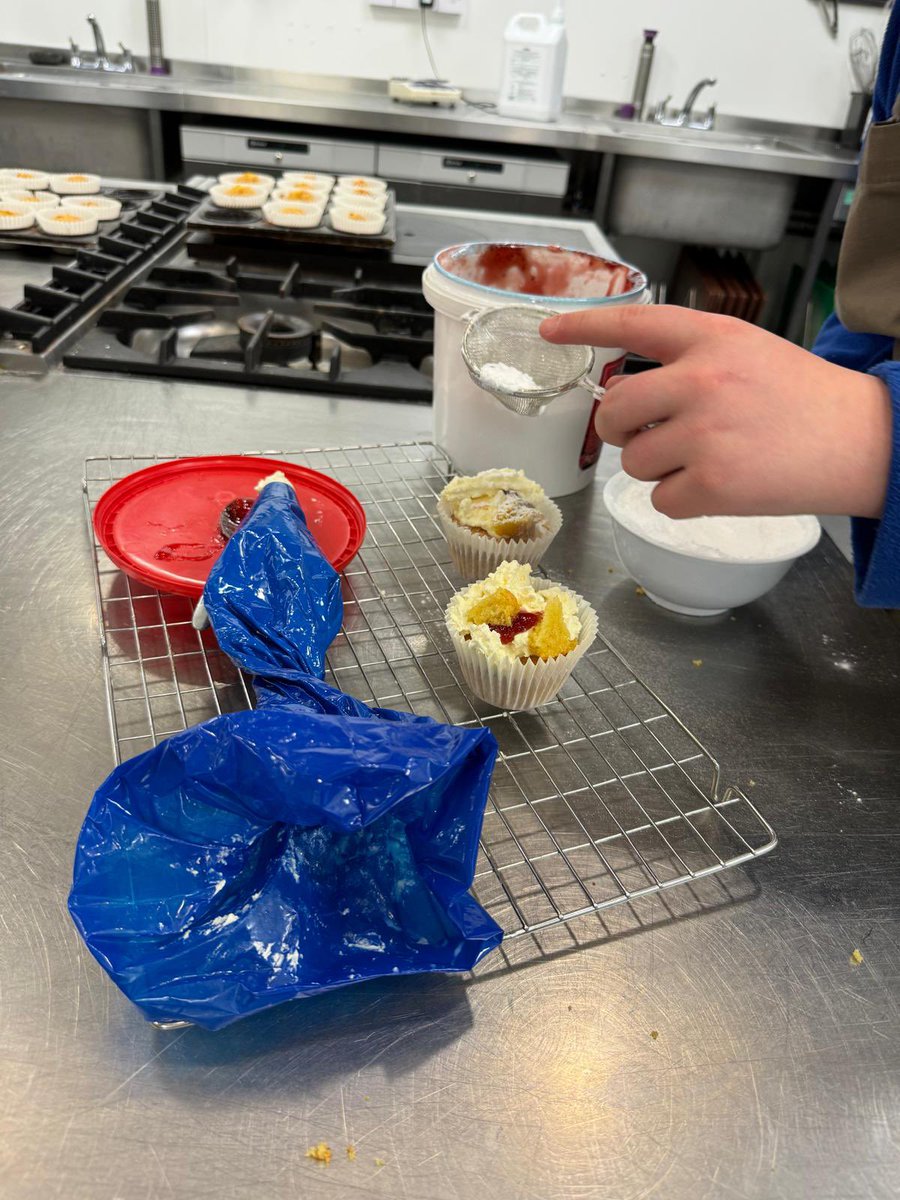 InvestedEdu's tweet photo. • College Visit •

Today, Y10 and Y11 children were invited to Bishop Auckland College to experience two subjects of their choosing. 

Our students had a great day engaging in college life and learning more about the different post 16 pathways on offer. 

💙 https://t.co/NK7ljtZopy