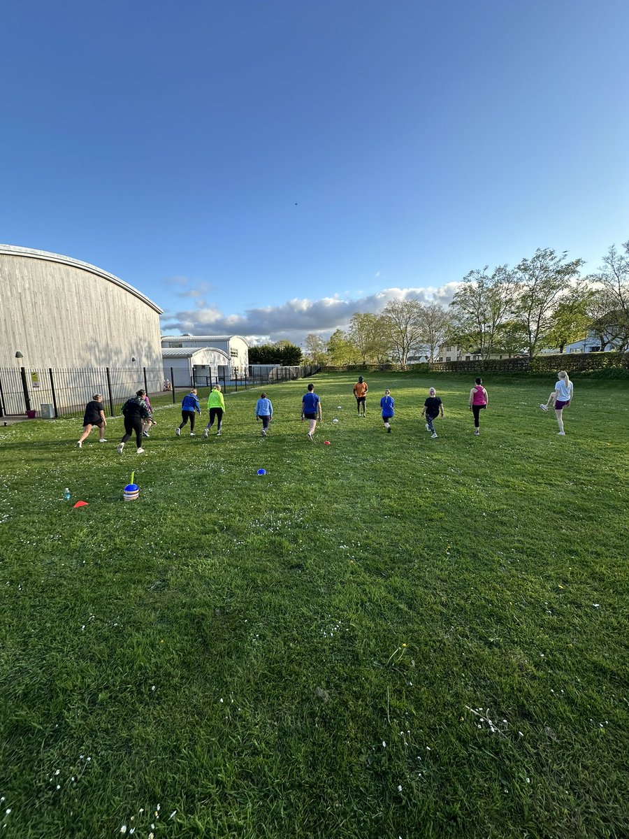 Tuesday RunClub in @bmohac Brilliant work from all 👌👌