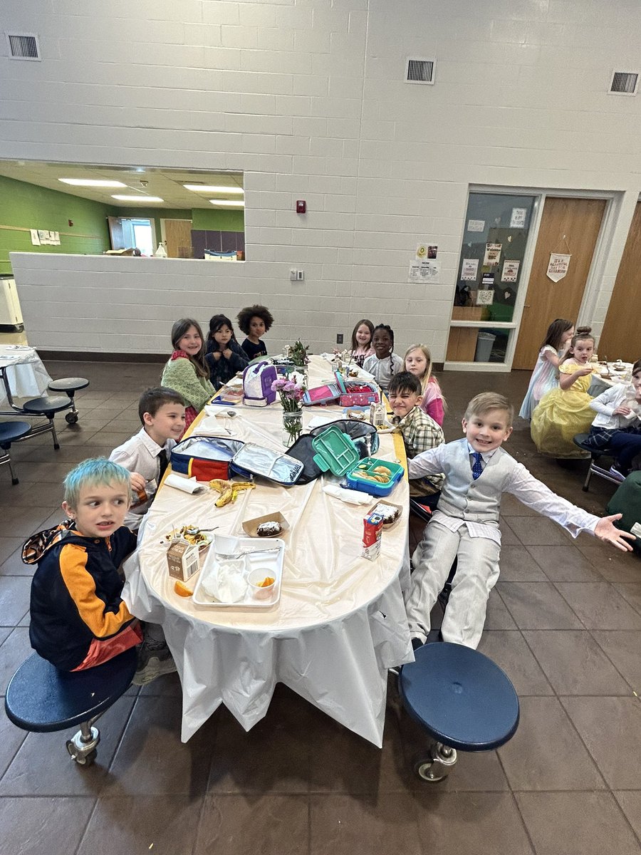 Students on the East Side celebrated their hard work being respectful, responsible and safe with a Fancy Lunch!  They rated the restaurant 5 to infinity stars and said even the food tastes better during fancy lunch.  A huge thanks to our cafeteria as they made brownies as well!