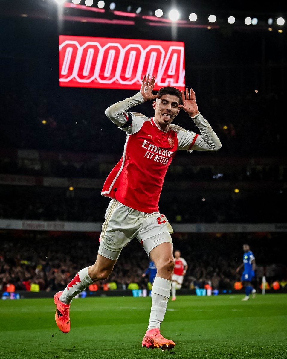 brfootball's tweet photo. Arsenal are just having fun against Chelsea 😮‍💨 https://t.co/KS0gHPbUQK