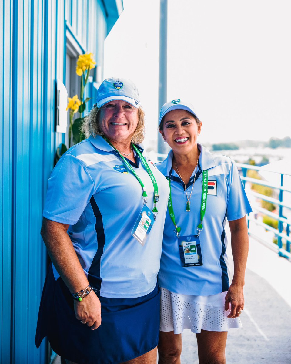 Each year, we have over 1,200 volunteers who support the tournament in a variety of ways. 

From marshals to the horticulture committee, our volunteers are key contributors to the behind-the-scenes work at the Heart of Tennis.

Join our crew at cincinnatiopen.com/get-involved/v…