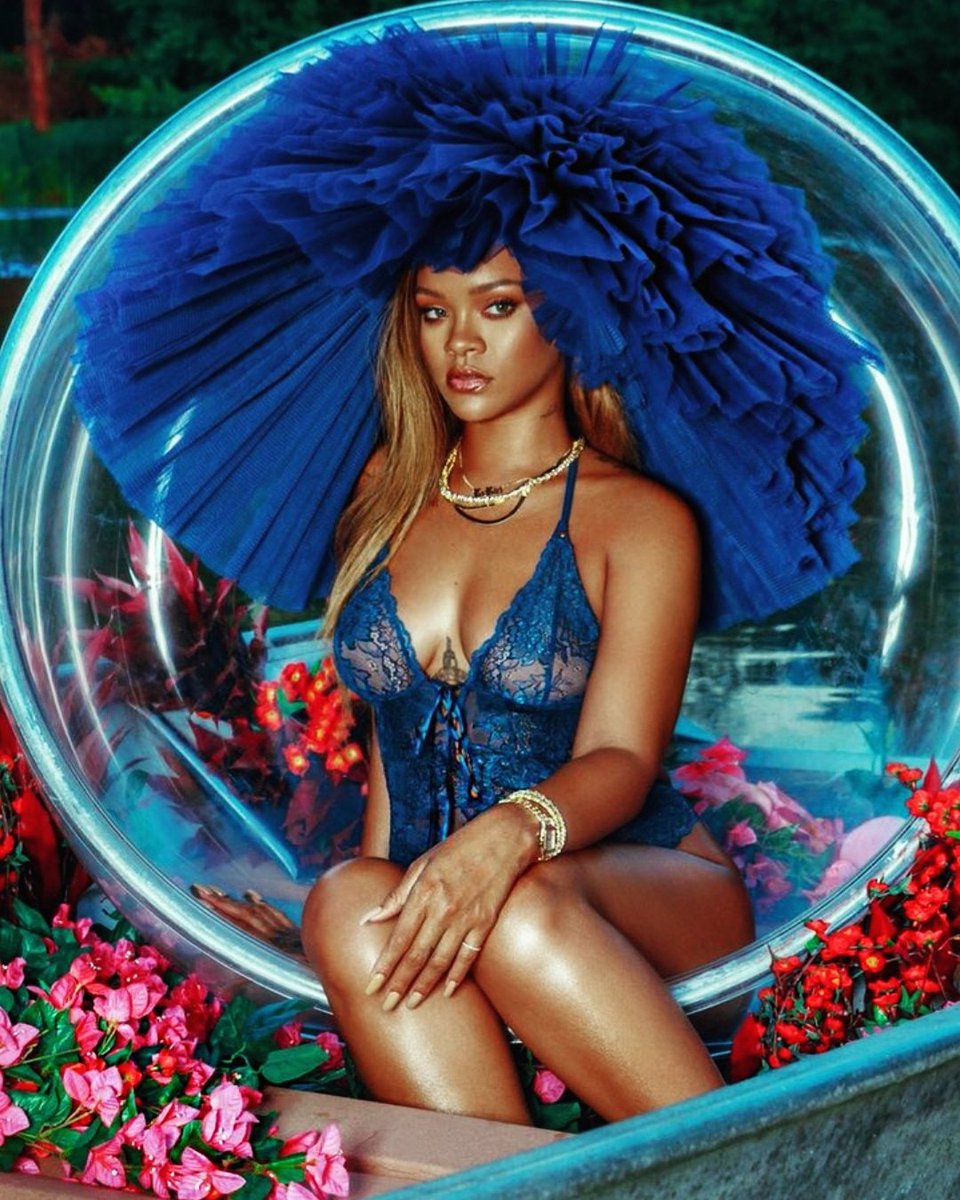 chartdata's tweet photo. Female artists with the most @RIAA Diamond singles in history:
@katyperry 4
@iamcardib 3
@ladygaga 3
@rihanna 3 https://t.co/IGtOIqTJO4