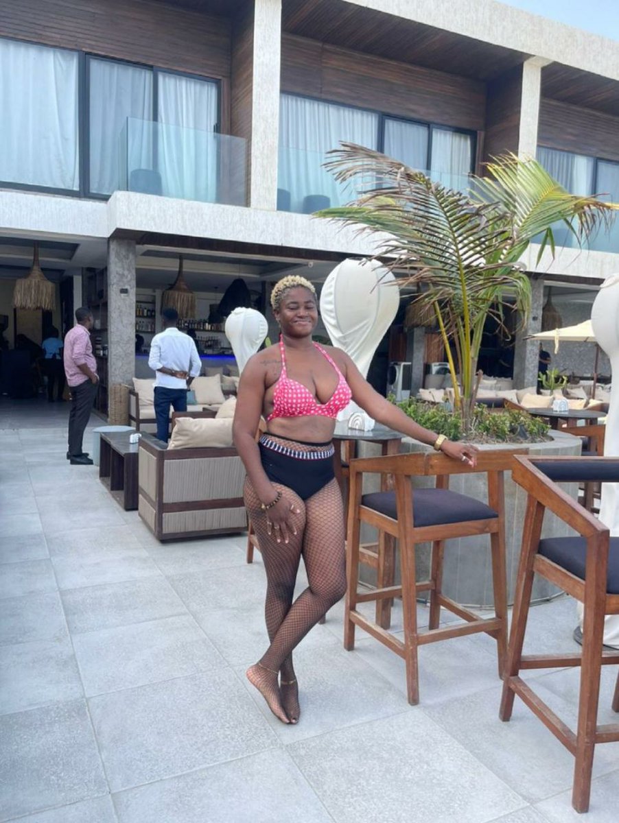 yes_iam_lisa's tweet image. Yesterday was fun at the beach ⛱️