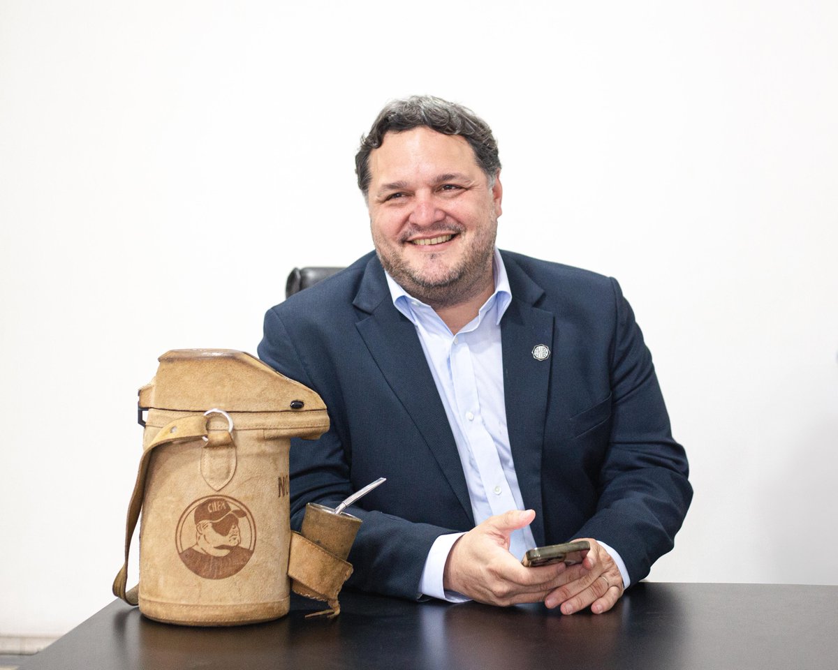 franjeado's tweet image. Trascendió hoy que una de las 1ras acciones de Coto Nogués como Presidente fue presentar vía nota la candidatura para ser sede de la Final de la Sudamericana.

A 51 días de asumir la presidencia, presentó hoy el proyecto de infraestructura más ambicioso en la historia del club