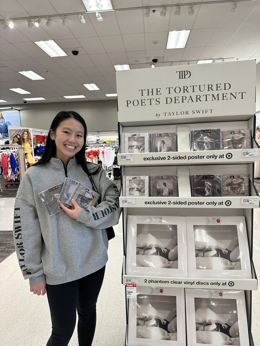 jen1989rep's tweet photo. Grinnin’ like I’m winnin’ cause I got to go to Target for release weekend 🤍 #TTPDTargetRun #TSTTPD @taylorswift13 @taylornation13 https://t.co/t9nb5Q8ENw