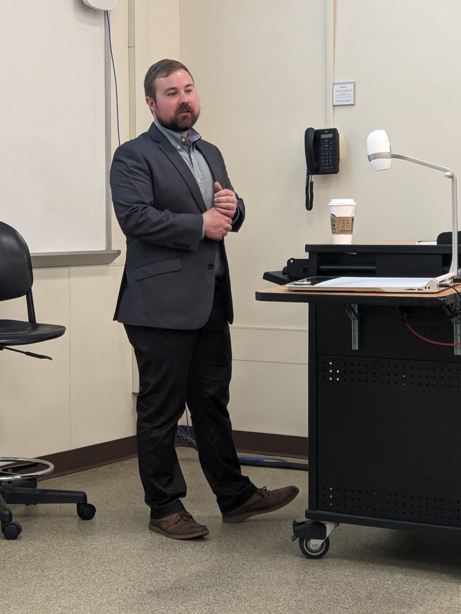 PurdueHSCI's tweet photo. Welcome to Dr. Michael Petriello! Dr. Petriello is presenting "Mixtures of PFAS modulate lipid metabolism and increase cardiometabolic disease risk" at our last seminar of the semester! @waynestate #toxicology #EnvironmentHealth https://t.co/5uo6EHt11l