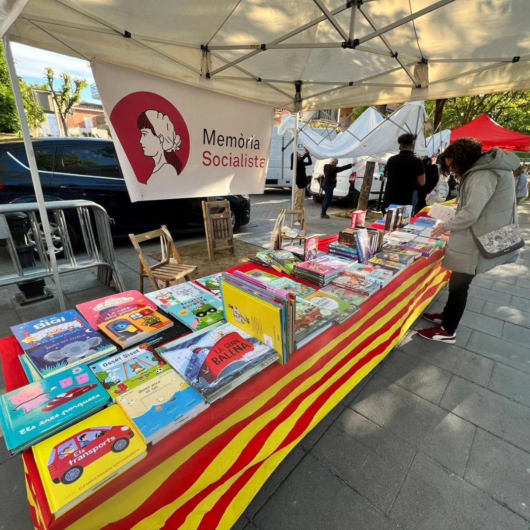 PSCComGironines's tweet photo. També a #Salt, #Lloret i #Girona. @pscsalt #PSCLloret @PSC_GixCanvi https://t.co/usozK85eLQ