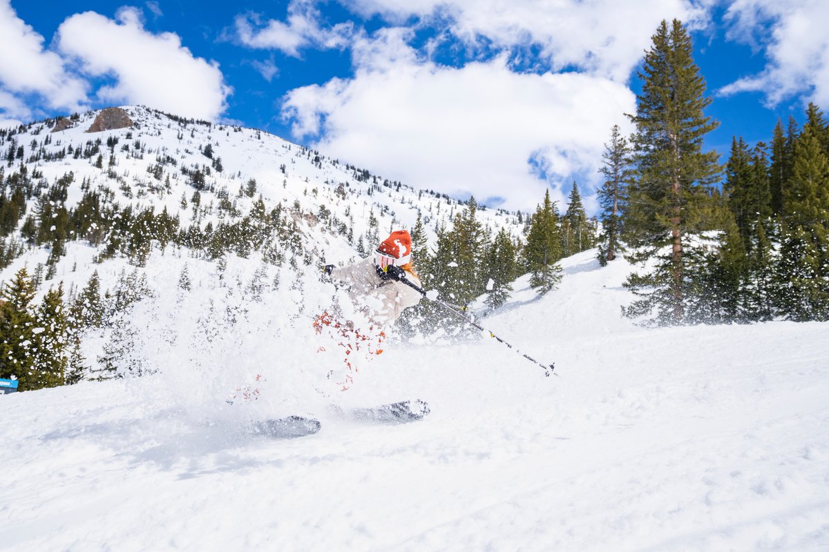 Don't put away your skis just yet—with more than a month left of skiing & riding at The Bird, #SnowbirdSurfSeason is just getting started 🤘 Check out our spring operating schedule to plan your turns: snowbird.com/spring/