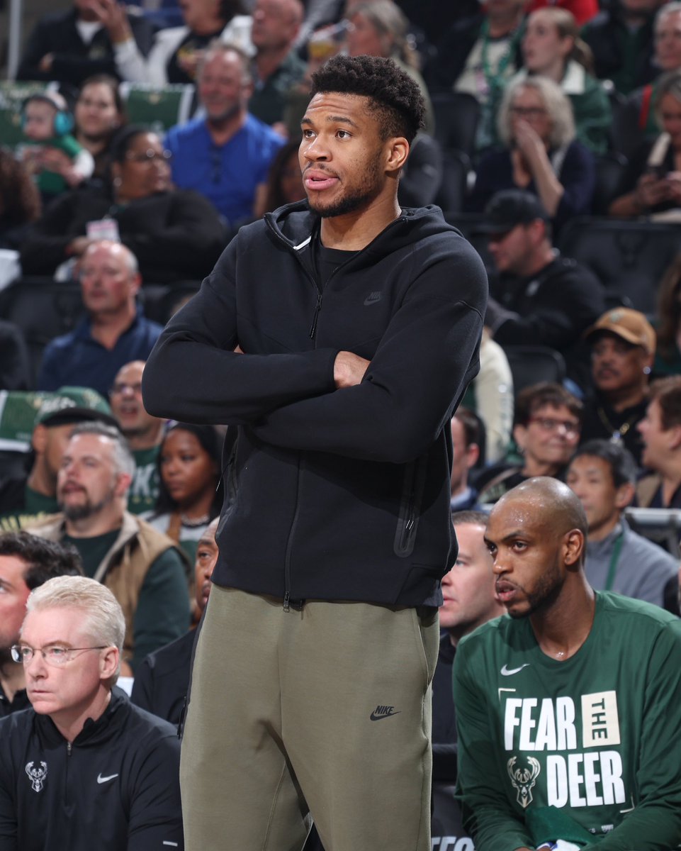 BAIXA Giannis Antetokounmpo está FORA do Jogo 2 contra o Indiana Pacers hoje