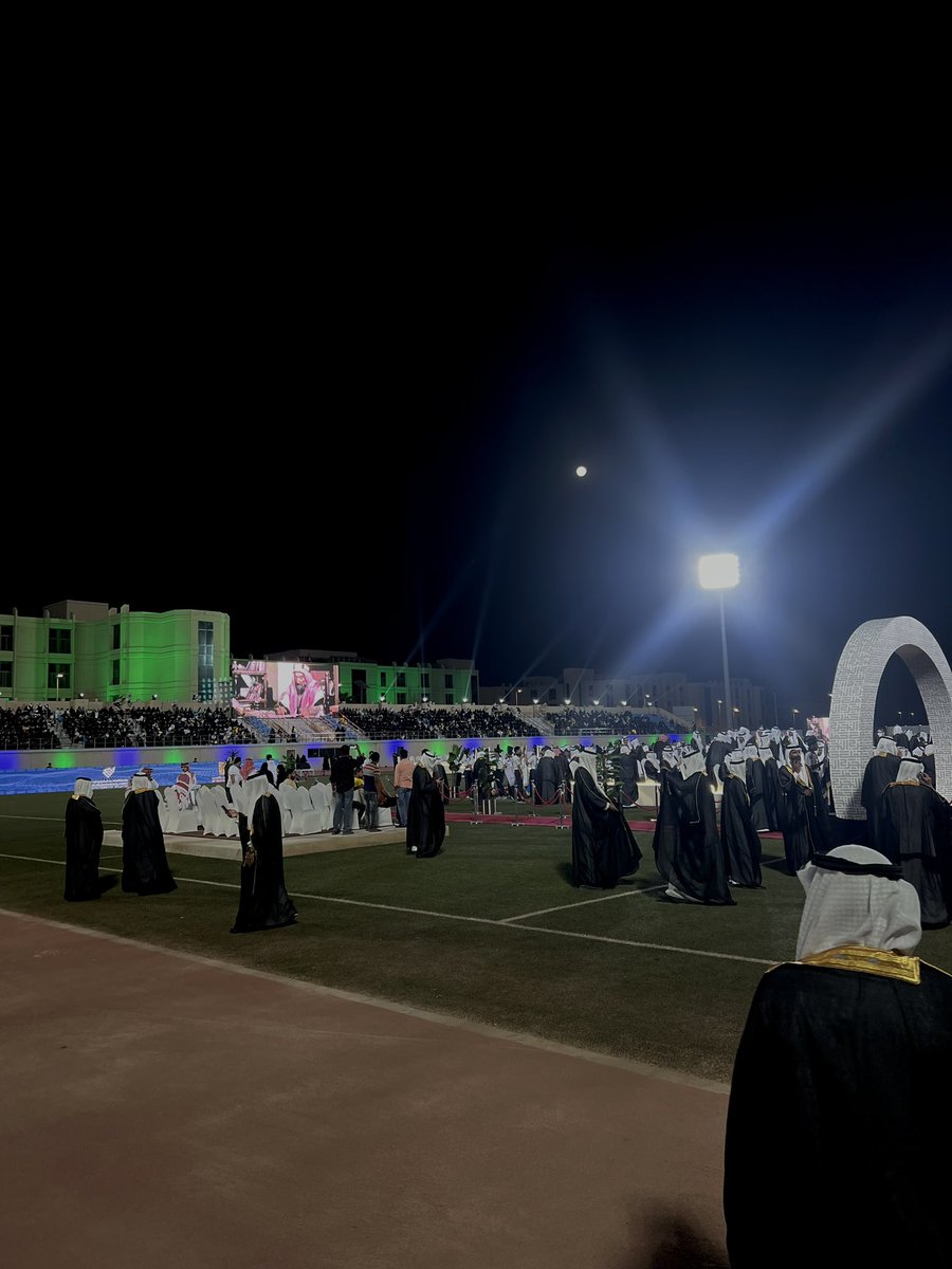 HH7X__'s tweet photo. (وَاللَّهُ عَلَى مَا اقول شَهِيدٌ) . . 🤍🤍🎓 https://t.co/WT0Y8I5gd7