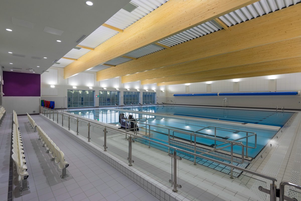 warwicksport's tweet photo. 👉🏽 Discover amazing indoor and outdoor facilities at the Sports and Wellness Hub this spring and achieve your fitness goals. Whatever active you are into, you can find it here! 🏊🏽‍♂️ 🧗🏽‍♀️ 🏋🏽‍♀️ 🏸 💪

Find out more 👉 https://t.co/v1hHLGPmrx https://t.co/o3JsEKVZA7