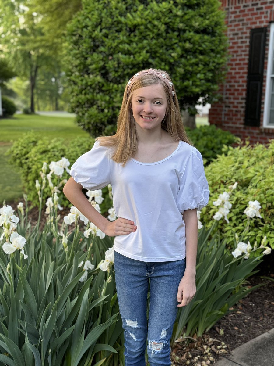 cassi_buys's tweet photo. Busy day being MOM!    Spent the day with my “little” girl in Charlotte with her school &amp; headed home to celebrate my big girl turning 14 today!  #LuckyMama https://t.co/AB1SoBmFev