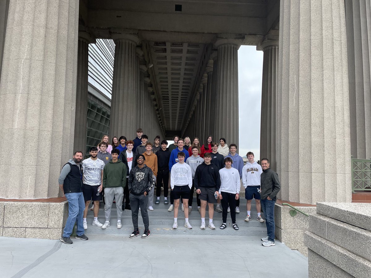 CSBusinessDept's tweet photo. @SandburgHS business students got to tour @SoldierField. We got to see many of the inner workings and learned some interesting facts and figures behind the business side of this hallowed stadium. https://t.co/02xcCkxBY0