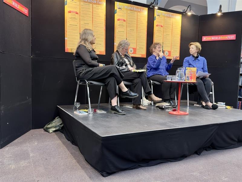 An excellent opening of @WorldBookFest on its 20th year. Olivia O'Leary leading the conversation with a panel of 3 fabulous Irish writers: Elaine Feeney, Mary Morrissy & Evelyn Conlon. Thanks to all who contribute to such a fine festival #CORKWORLDBOOKFEST @corkcitylibrary