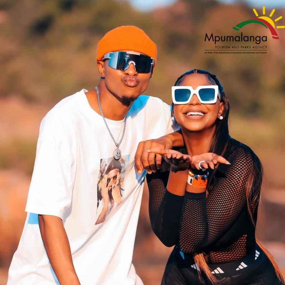 Fun times at Bourke's Luck Potholes with @KhutsoTheledi & @mish_mazibuko for the Metro FM Music Awards Activation  #MMA2024 
##DiscoverMpumalanga