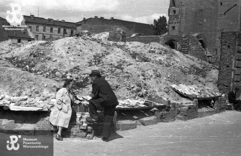 A powerful scene of selling BOOKS a few days before #WarsawRising1944 erupted in the heart of Europe... No matter how much our enemies destroy us, our spirit would get stronger and stronger. #WorldBookDay🔹warsawrising.eu 📸Stefan Bałuk 'Starba', Warsaw, July 1944