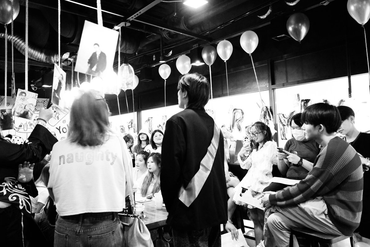 FloatNw's tweet photo. Today is not the last day that we will meet each other, but it is just the beginning of good things that will bring smiles to everyone. Today’s event, I would like to thanks to all the fans and the team behind everyone who helped create today’s event so beautifully.
#floatnw https://t.co/h5keeGcjPW