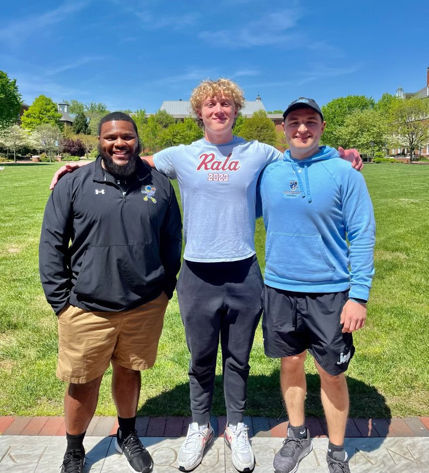Huge thank you to <a href="/CoachRio55/">Mario Byrd</a> and <a href="/CoachCrevani/">Stephen Crevani</a> for taking the time to meet and show me around <a href="/JHU_Football/">Johns Hopkins Football</a>. Had a great time and can’t wait to come back in the fall!