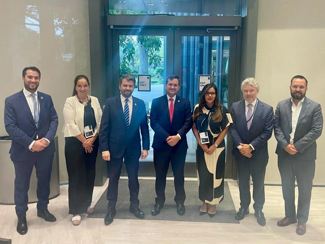 Durante @ConcordiaSummit Américas 2024, organizamos el panel de discusión sobre Innovación en la Lucha Contra el #LavadoDeDinero: Combatiendo la Corrupción y la Delincuencia Transnacional en Las #Américas, celebrado en @univmiami 🌎 #OEA #OEA_DDOT #ConcordiaSummit #Concordia24