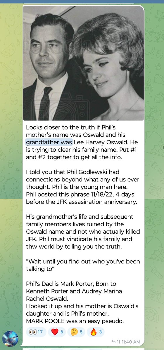 #philgodlewski is making a video about how he is the grandson of JFK and that he didn't die but went on to live a long life.

He is a convicted bank fraudster and con man stealing retirement money with #goldco