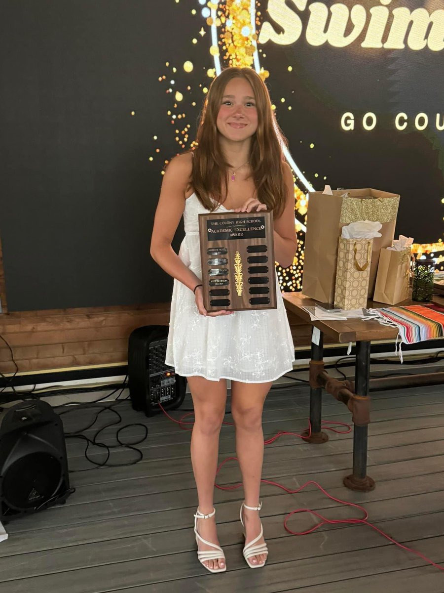 Winning our “Academic Award” for having the highest GPA on the team this year is Kylie! <a href="/TheColonyHS/">The Colony HS</a> #TCSwim #TCDive #JoinSwim