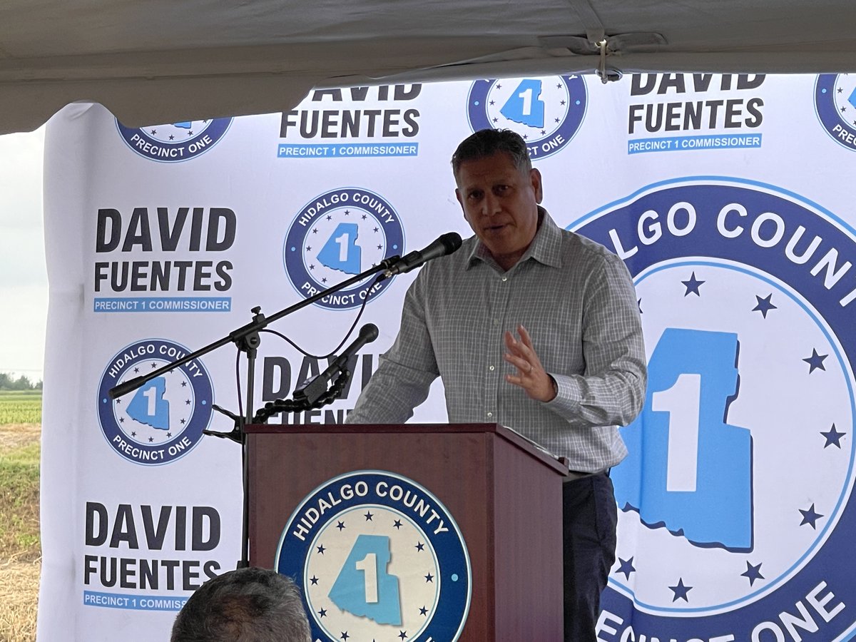 hcdd_1's tweet photo. This morning our HCDD1 and @HCP1_Fuentes held a groundbreaking ceremony in Edcouch to commemorate the beginning of the Main Floodwater Channel Expansion Project! 🎉Thank you to our elected officials for their presence and their continuous support. 👷
#gohcdd1 https://t.co/gFHG6lAFOg