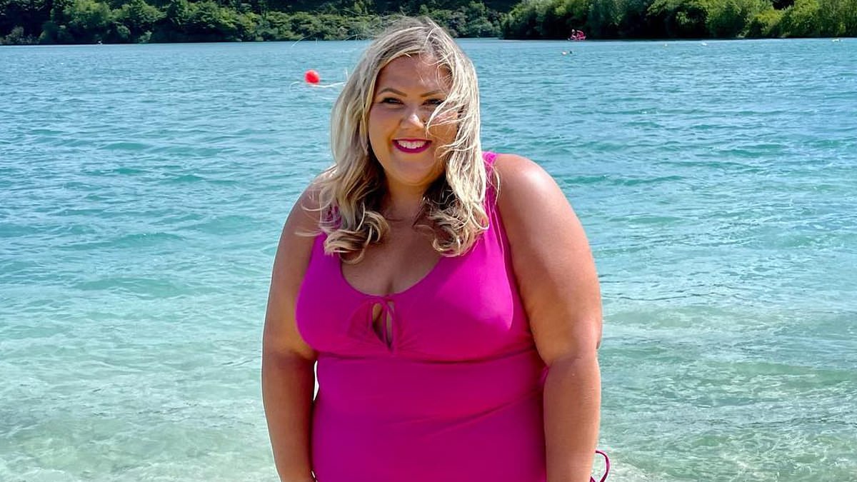 Alert - GBBO star Laura Adlington says she spent a long time wanting to 'slim down' to have 'better sex' before she found self-confidence as she shares body positivity message alertcontent.com/?p=46166