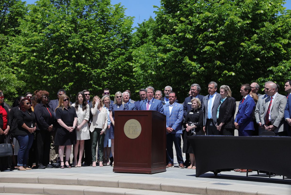 GovKemp's tweet photo. In Georgia, we’re committed to ensuring children and families have the educational options that fit their needs. Today, I signed legislation to enact the Georgia Promise Scholarship while further strengthening our public schools, supporting teachers, and securing our classrooms. https://t.co/SKLwuOSOYt