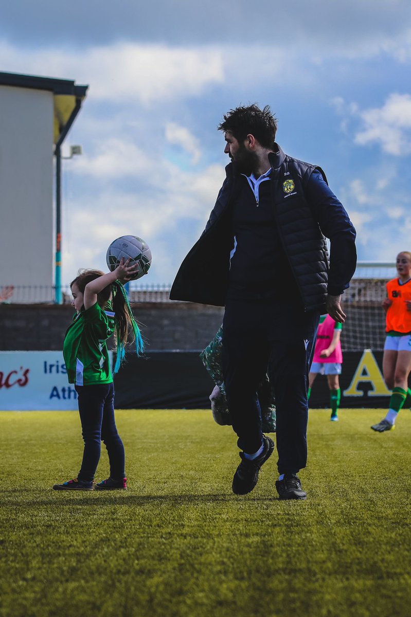 ⚽️⬅️👀🇮🇪