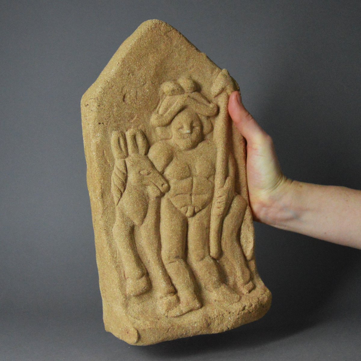 Who does the fascinating cavalry altar discovered at Vindolanda Roman Fort depict? Soldiers in fourth-century barracks may have merged two deities to create their own God for guidance and protection. Get yours now buff.ly/3121KCt