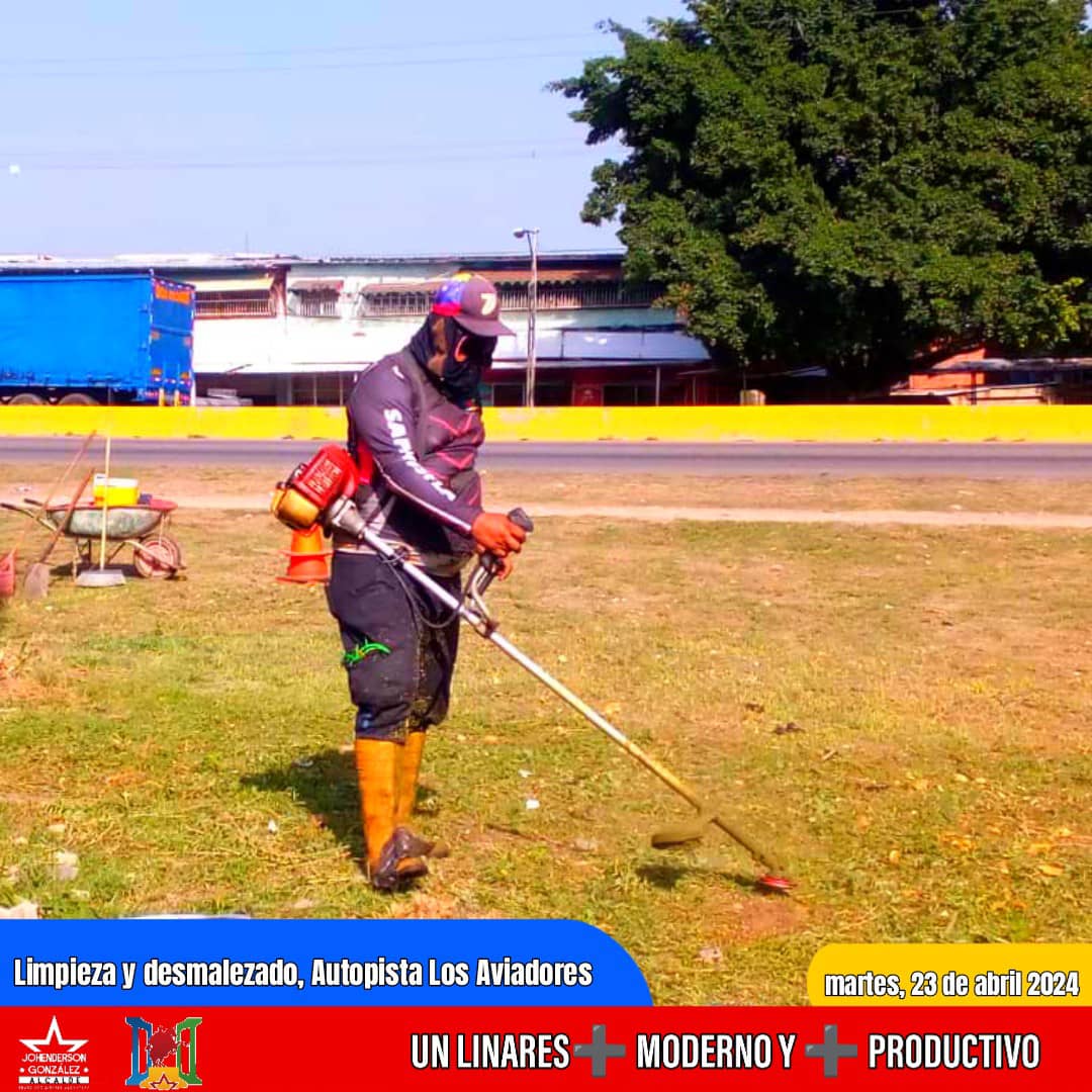 #23Abri En horas de la mañana el equipo que conforman la clase trabajadora de @sapmidsfla_ realizan la limpieza y desmalezado en las adyacencias de la Autopista Los Aviadores Seguimos trabajando impulsando la limpieza de nuestras calles y Avenidas @NicolasMaduro #VenezuelaEsDDHH