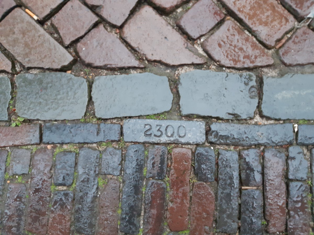 Roman Krznaric tweet media