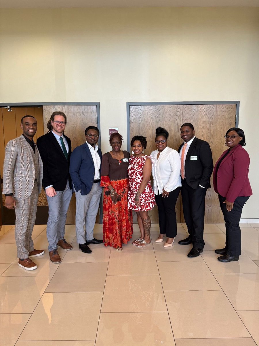 CAAHC_VUU's tweet photo. Last week we participated in the 1st Annual Virginia McNair Scholars Conference, where undergraduate research was celebrated under the theme of “Discovery &amp; Innovation.” https://t.co/JzmGcgxJEw