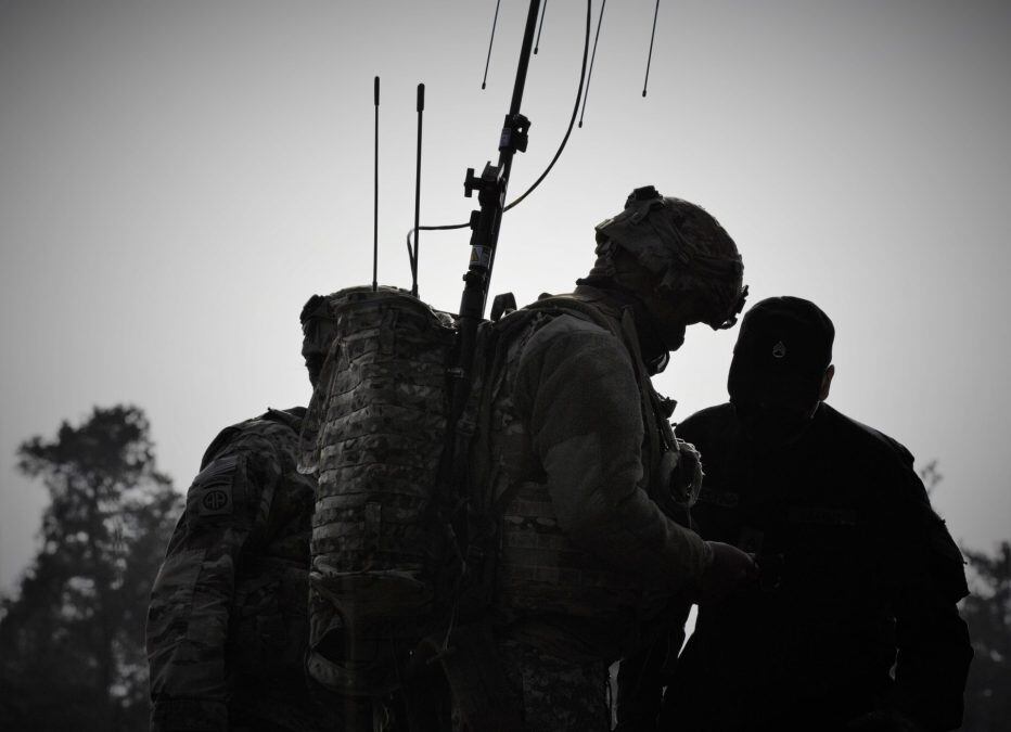 The Army scrubbed a task order for the next phase of a key electronic warfare management capability, DefenseScoop has learned. scoopmedia.co/3UcbTEj