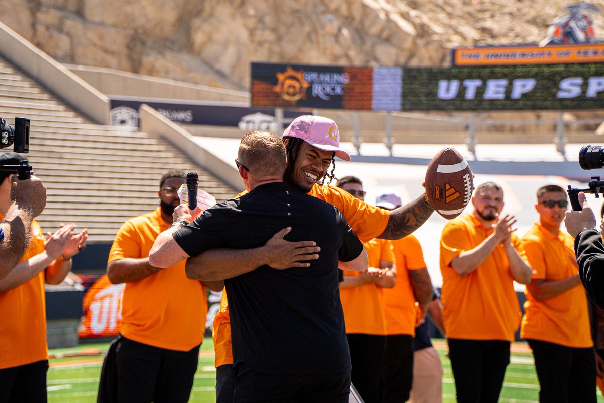 UTEPFB tweet picture