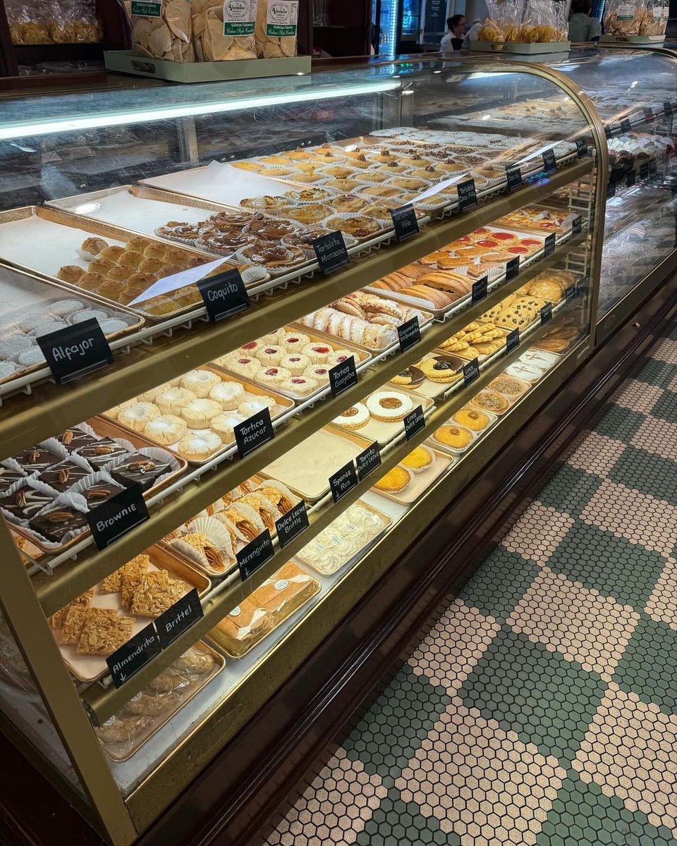 So many good options to choose from. 🤩¿Qué pedirías? 📸: @the_expert_eater