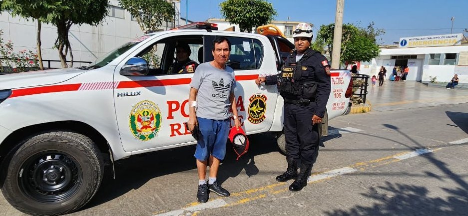 🟡⚫ #DiarioViral | 👉@Minsa_Peru informó que se dio de alta a Juan Rómulo Antunez Cárdenas (64). El varón fue rescatado por la Aviación Policial tras el incendio ocurrido en una vivienda del jirón Áncash en el Cercado de Lima