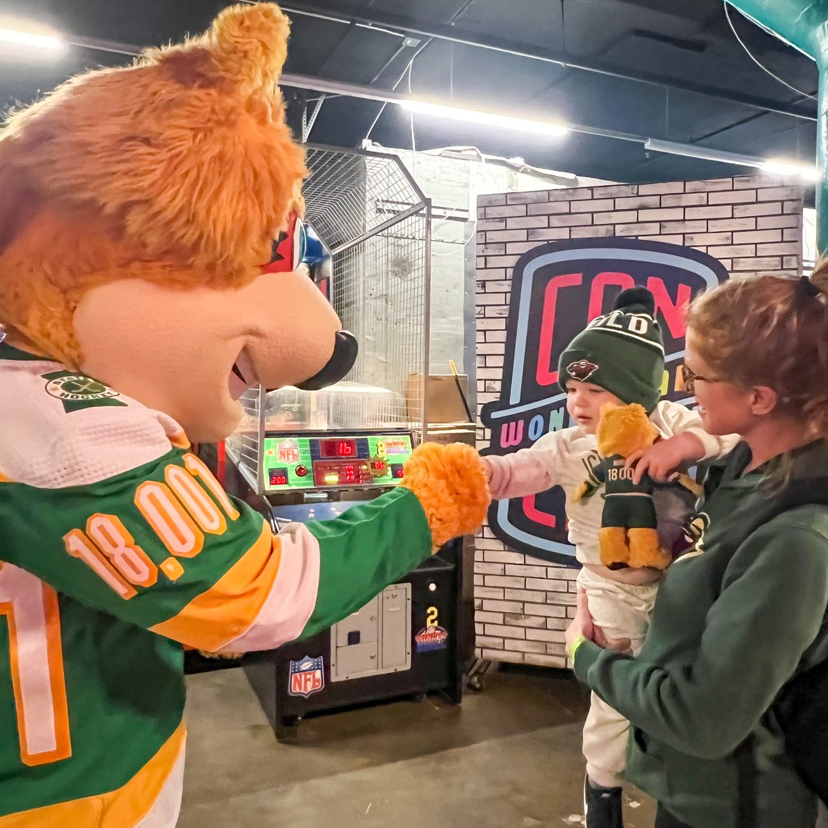 Nordy 🤝 Kids Club Members Want to be a part of fun events like this end-of-season get together at @CanCanWonder? Well, learn more about the #mnwild Kids Club today! ⤵️ 🔗: bit.ly/44hlG0f