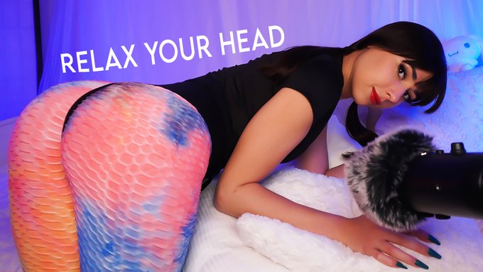 Watch Luna Rexx 🌙💫✨🍌's leaked NSFW photo on TwXstars