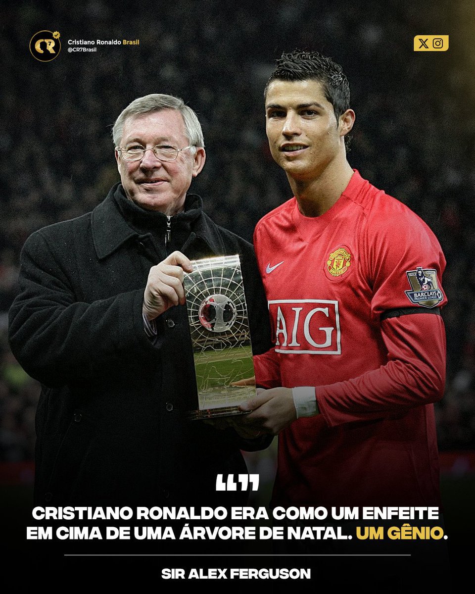 🎙️ | “De todos os jogadores que eu treinei, apenas 4 foram de classe mundial: Cantona, Giggs, Cristiano Ronaldo e Scholes. E dos 4, Cristiano Ronaldo era como o enfeite em cima de uma árvore de Natal. Um 𝐆𝐞̂𝐧𝐢𝐨."

— Sir Alex Ferguson em seu livro.