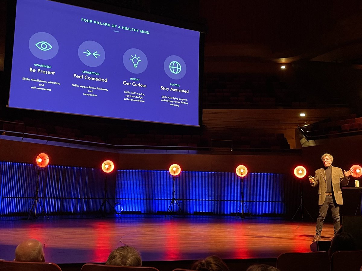 Richard Davidson, neuroscientist, today at #ScienceandCocktails was truly inspiring! Yes, we can achieve a better well being by training it ! Tomorrow, as he suggested, I will make sure to show #appreciation !